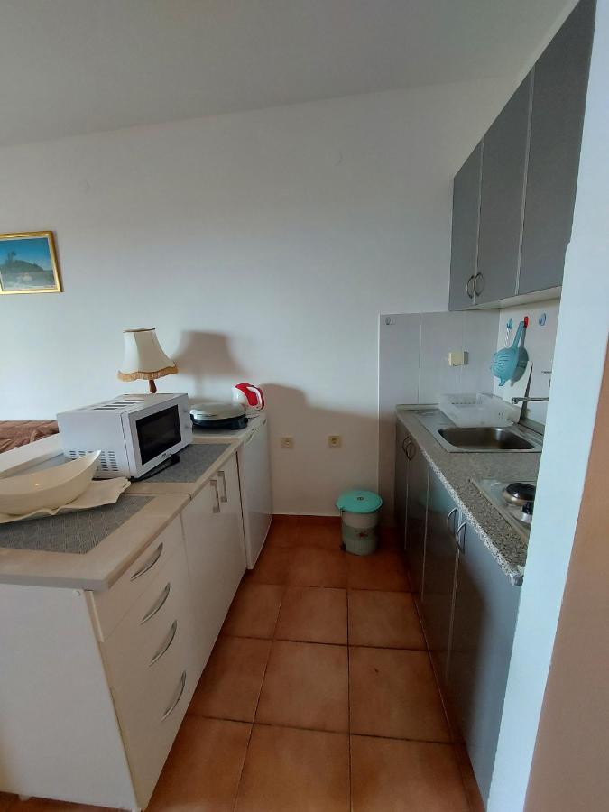 One Bedroom Apartment Ljilja Свети-Стефан Экстерьер фото