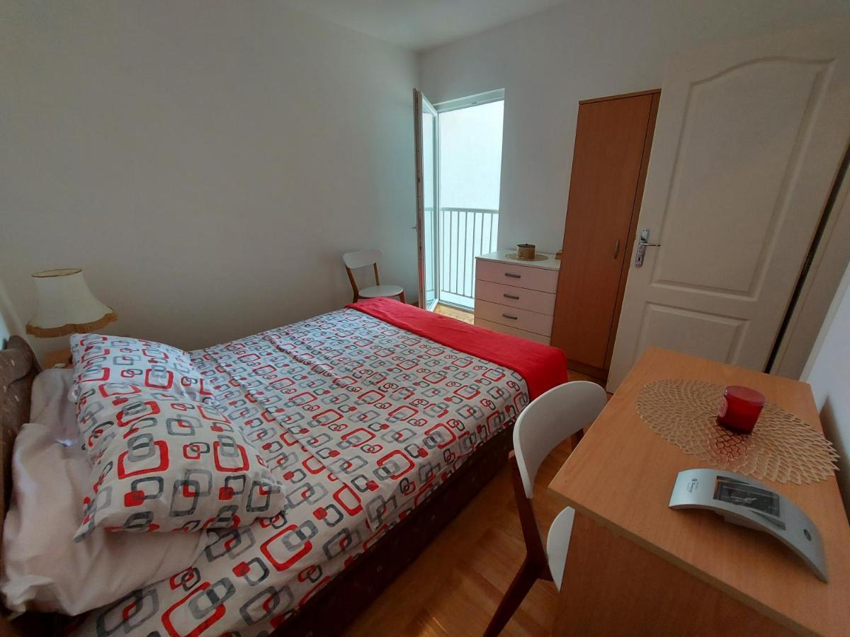 One Bedroom Apartment Ljilja Свети-Стефан Экстерьер фото